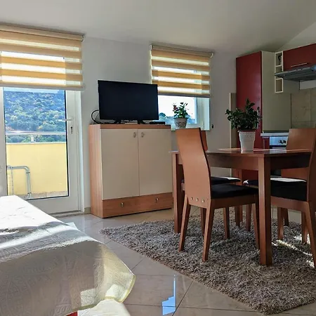 Milena Apartament *