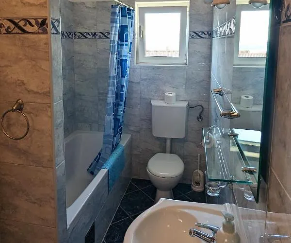 Milena Apartamento Murter